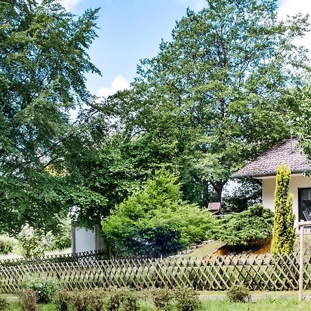 Idyllic Bungalow In Feusdorf With Forest View エクステリア 写真