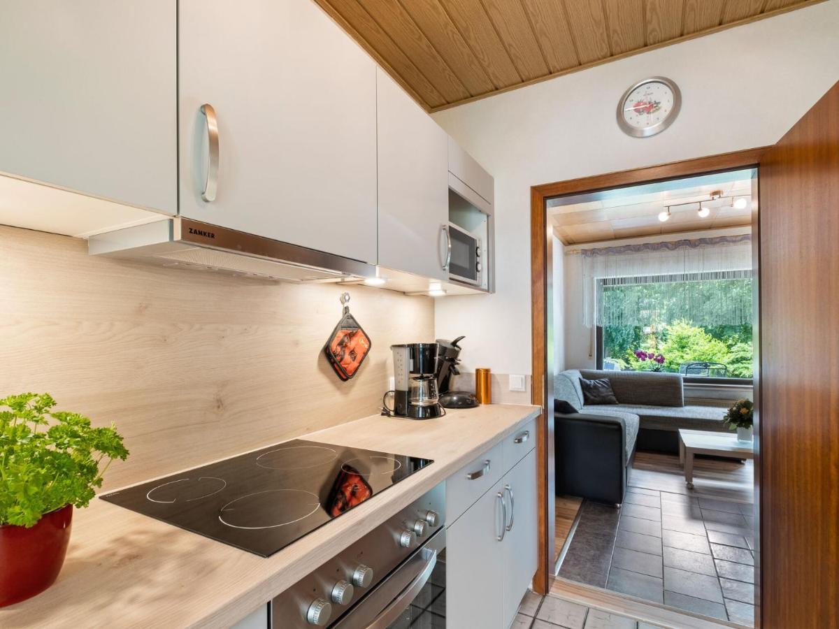 Idyllic Bungalow In Feusdorf With Forest View 部屋 写真