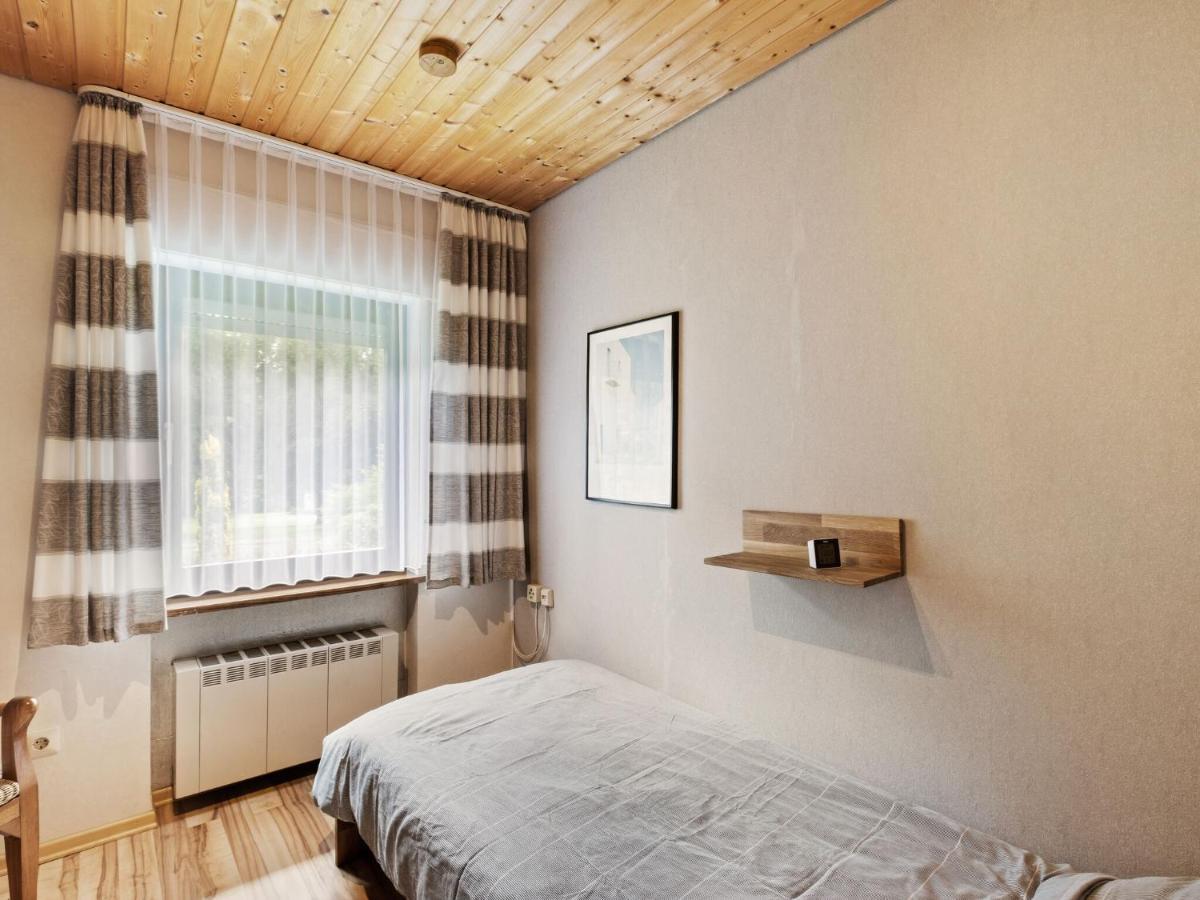 Idyllic Bungalow In Feusdorf With Forest View 部屋 写真